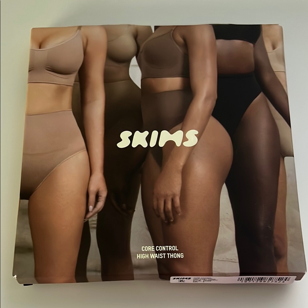 SKIMS High Waist Thong in Nude and Black